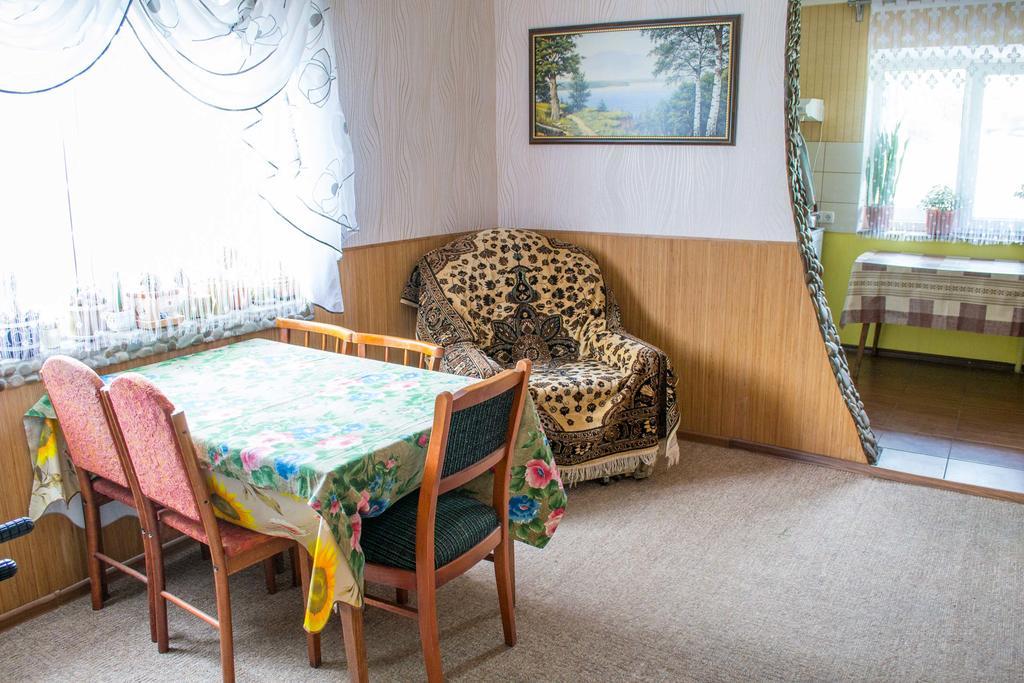 Guest House Cherepaha Kamjanets-Podilskyi Eksteriør billede